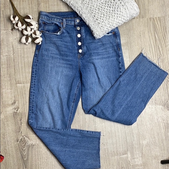 GAP Denim - High rise cheeky Straight Gap Denim